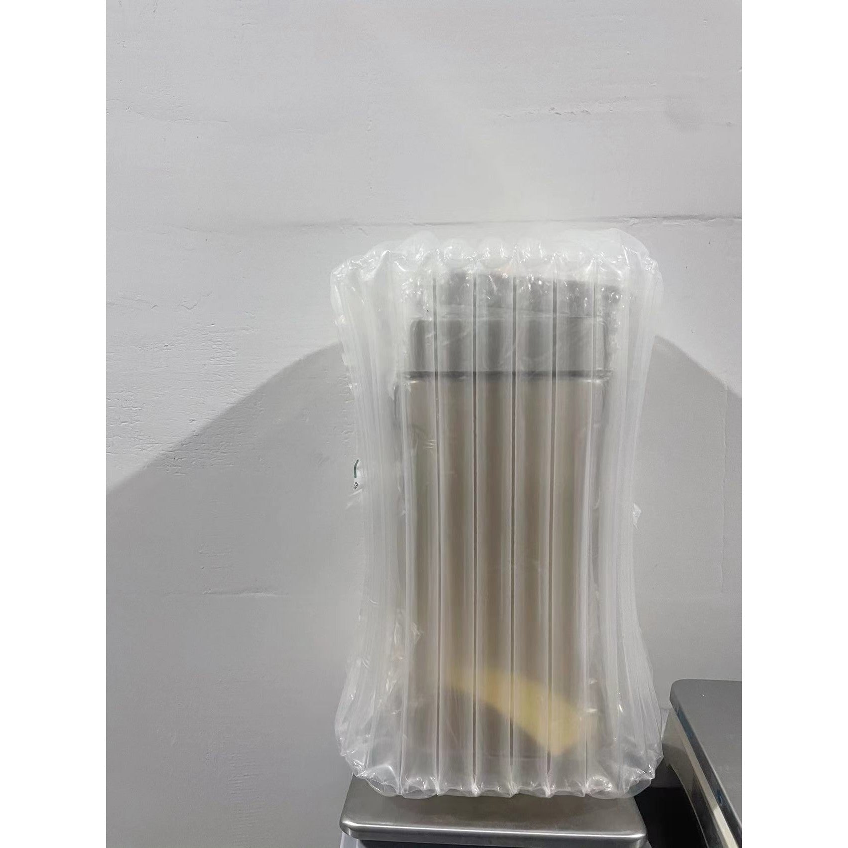 Dozator portabil pentru bauturi Flippy, 3.5 litri, capac etans, duza deschidere/inchidere, recipent din plastic,