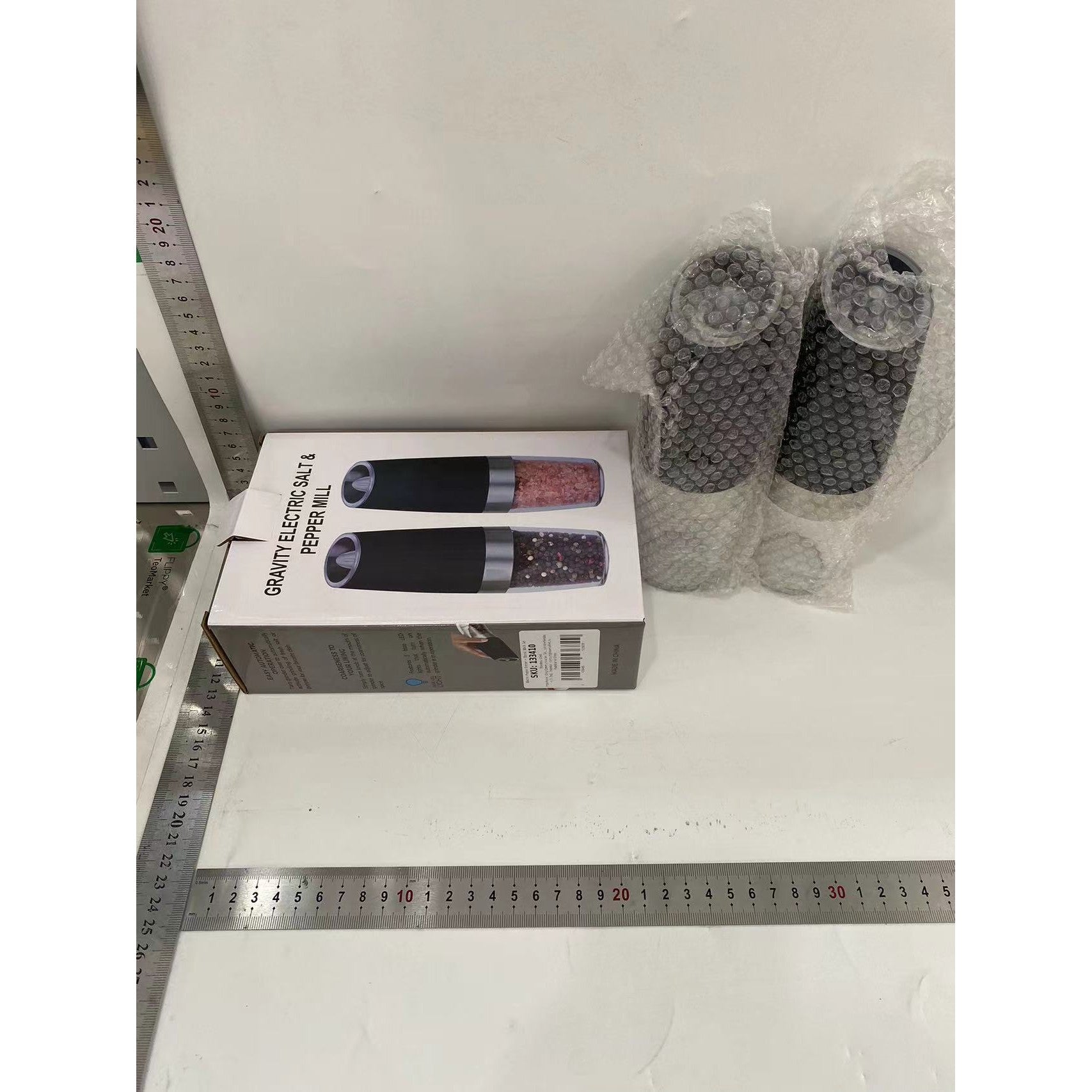 Set de 2 Rasnite electrice de Sare si Piper, Flippy, cu Camere Depozitare Transparente, Macinare, Functionare pe