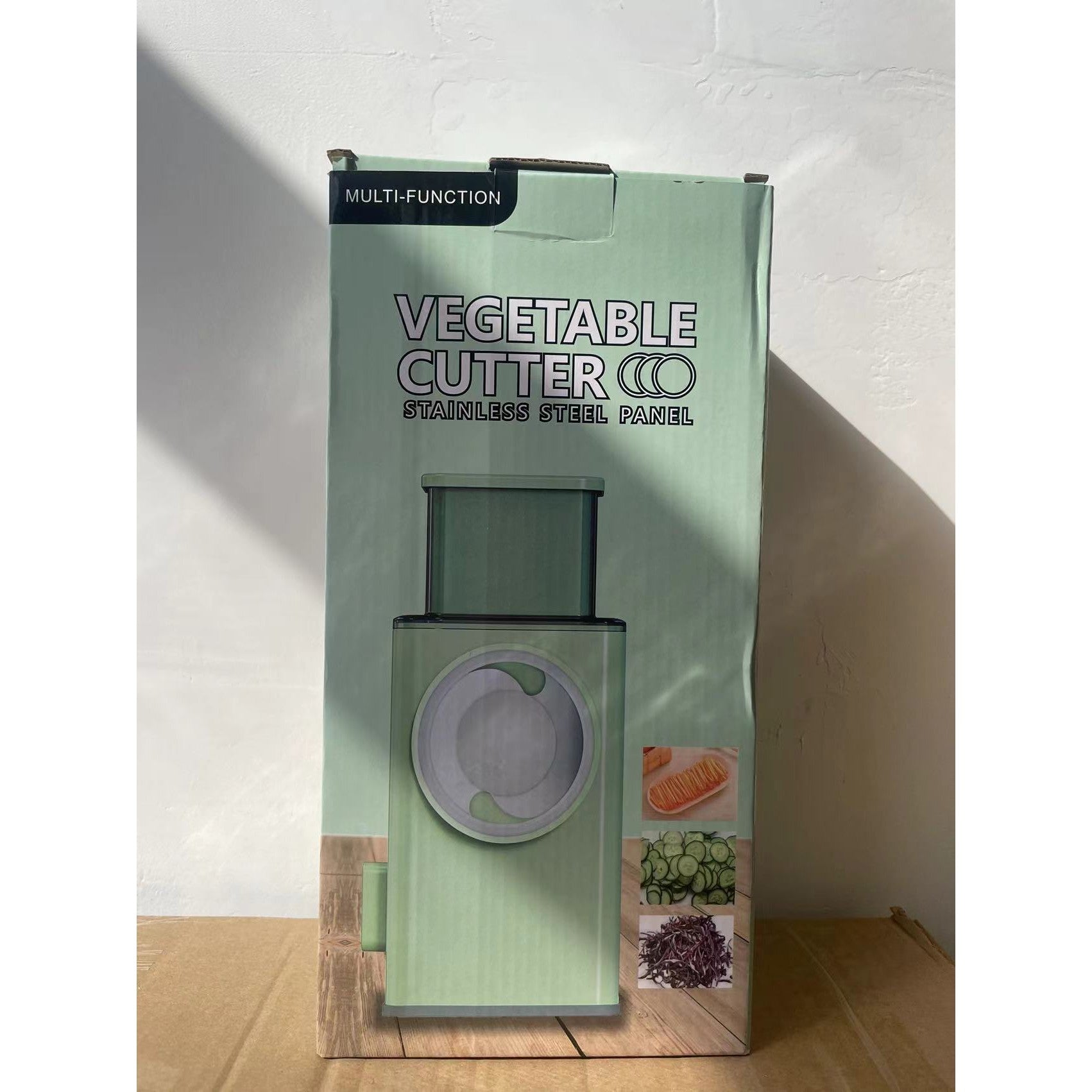 Feliator manual pentru legume Flippy, 3 lame din otel inxodabil, 3 tipuri de feliere, material carcasa ABS, latime