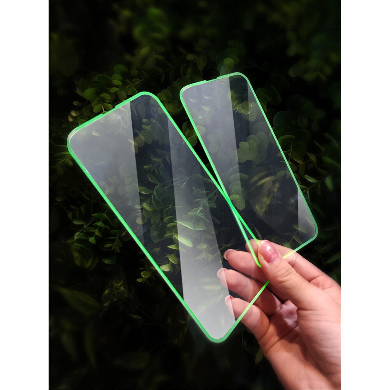Folie de Sticla Securizata pentru Apple iPhone 15 Pro, Flippy, Luminous, Margine Fosforescenta Neon din Silicon, Mat,