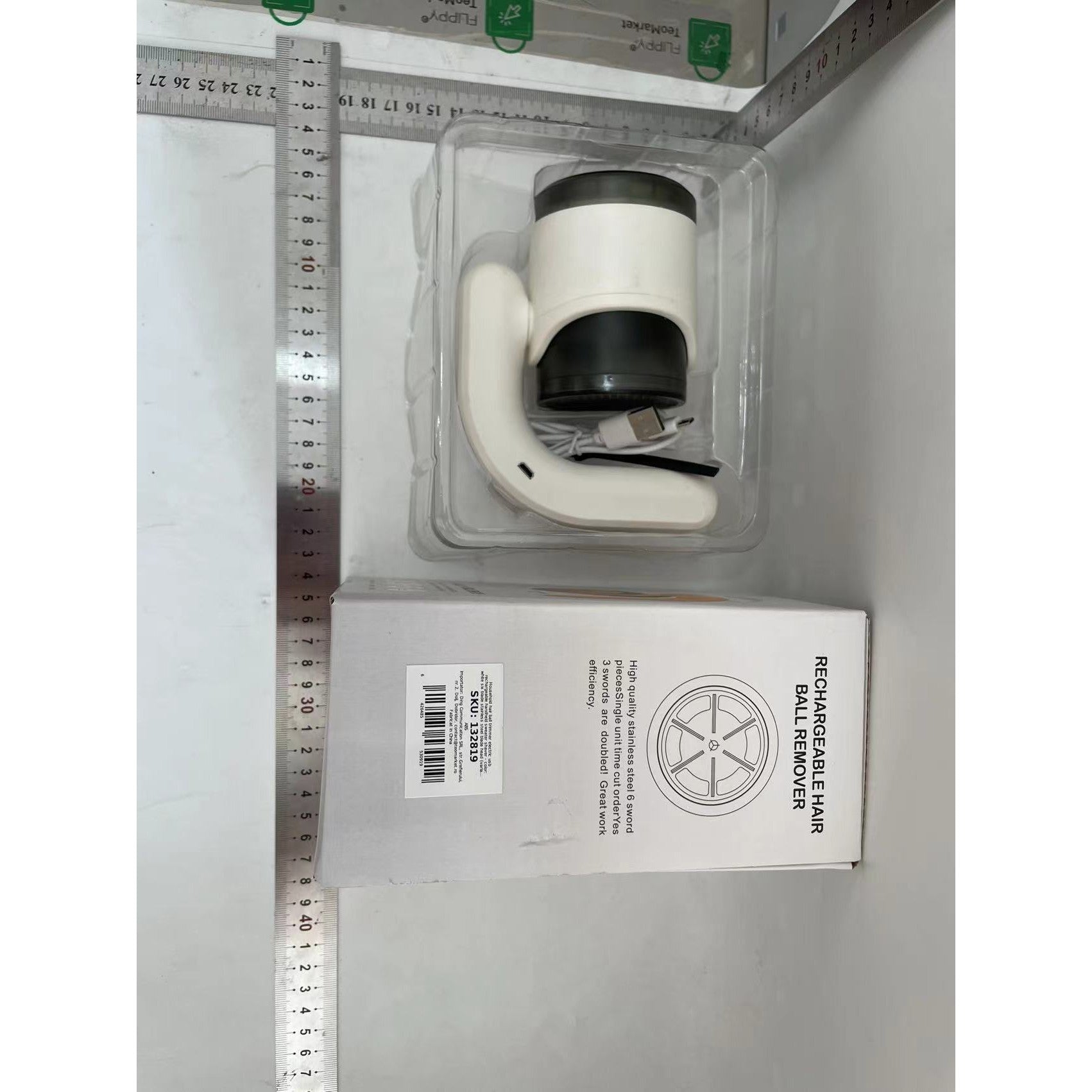 Aparat Pentru Curatat Scame, Par Si Praf, Flippy, cu LED, Pentru Diferite Tipuri De Material, Cu Lame Din Otel