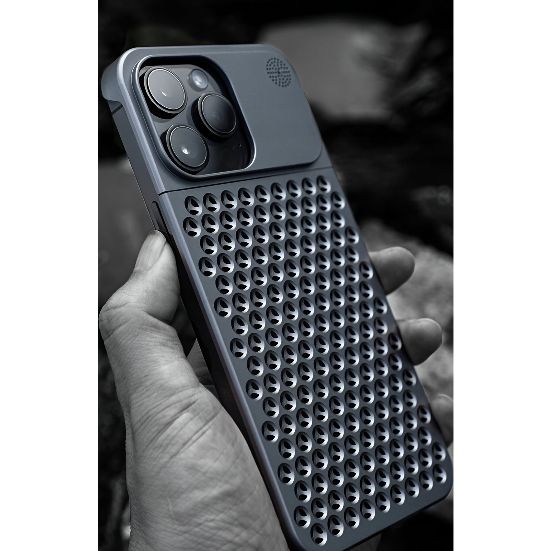 Husa Aromaterapia Compatibila cu iPhone 15 Pro Max, Flippy, Antisoc, Antizgariere, Protectie Camera si Supraincalzire,