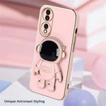 Husa Telefon 2in1, Flippy, Compatibila Huawei Mate 60 Pro, Carcasa TPU cu Suport Inclus Tip Astronaut, Protectie