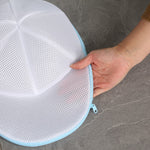 Husa de Spalare Sapca, Flippy, pentru Masina de Spalat, din Poliester, Circumferinta 53 cm, cu Fermoar, cu Suport