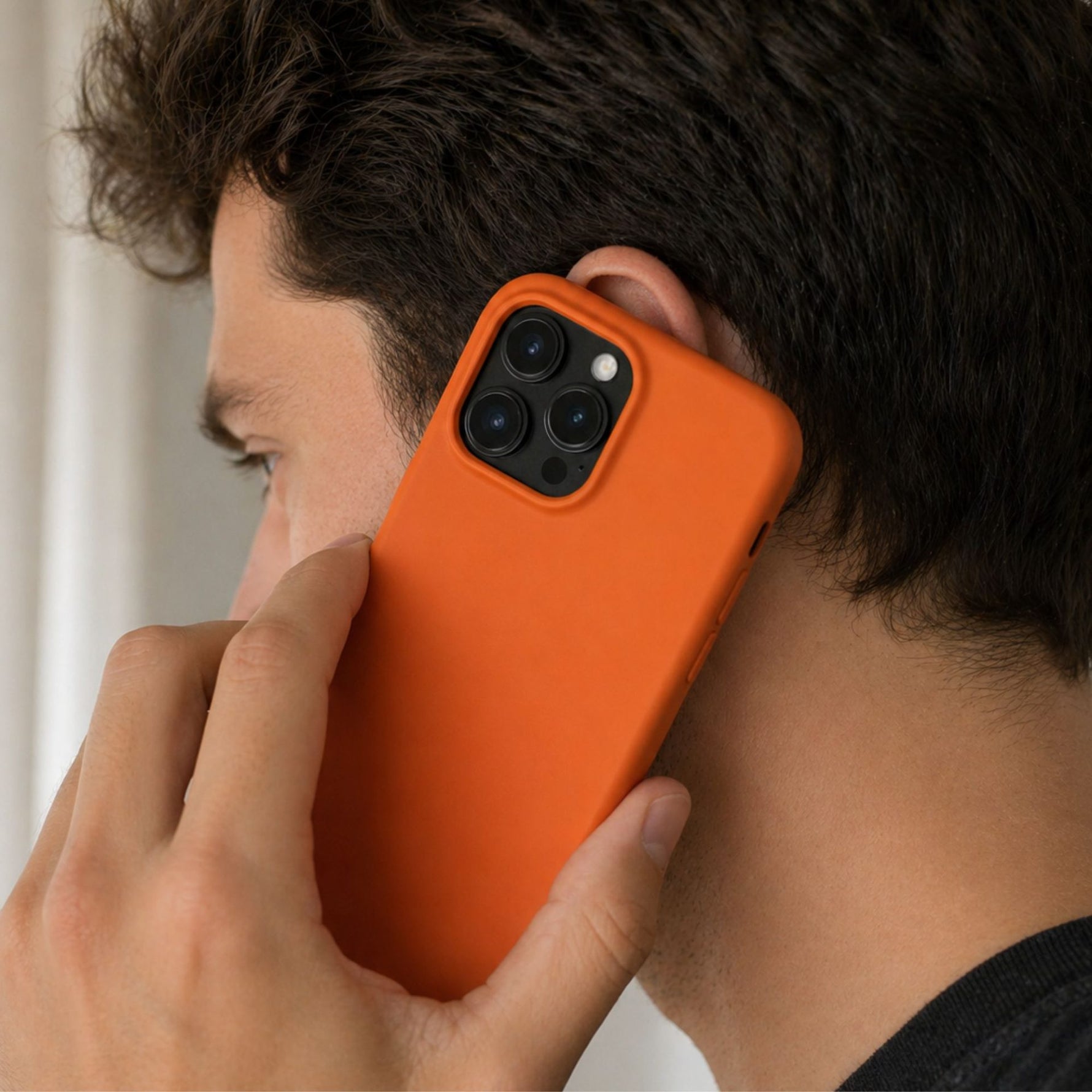 Husa de Protectie Telefon, Flippy, Compatibila cu iPhone 16 Pro, Silicon Premium Antisoc, Anti-Zgirieturi, MagSafe,