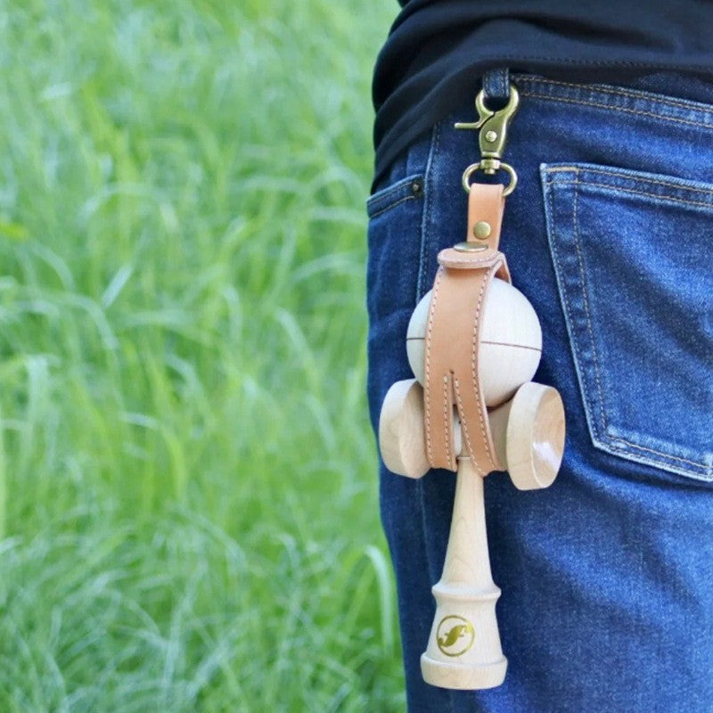Husa pentru Kendama, Flippy, Husa de Depozitare pentru Kendama, din Piele Ecologica, Catarama cu Agatare pentru