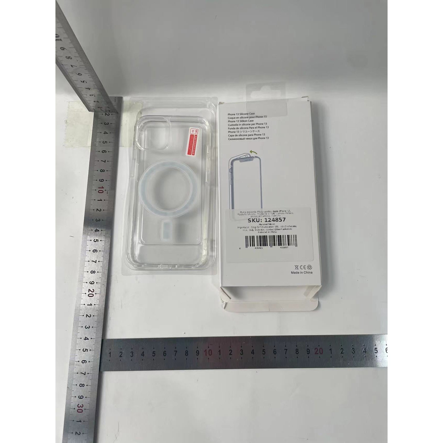 Husa protectie Flippy pentru Apple iPhone 13, MagSafe Silicone, Protectie si folie camera inclusa, protectie camera,