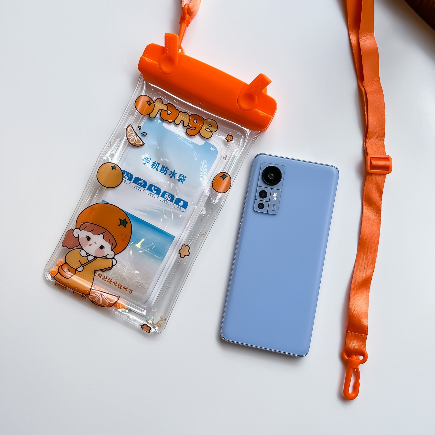 Husa subacvatica Waterproof Flippy, Snowproof, Universala, Impermeabila, pentru telefon sau documente, cu snur, Orange