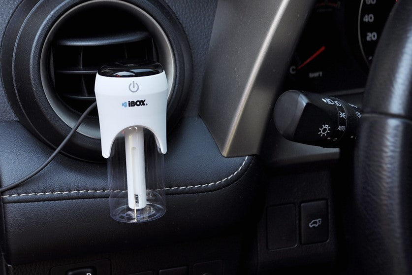 Încărcător auto USB 2.1 + odorizant auto CCH1 +