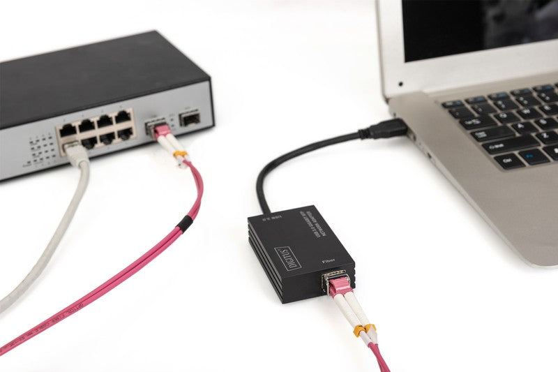 Adaptor de rețea cu fibră optică USB 3.0 A la RJ45 Gigabit SFP Ethernet 1 Gbps Chipset RTL8153