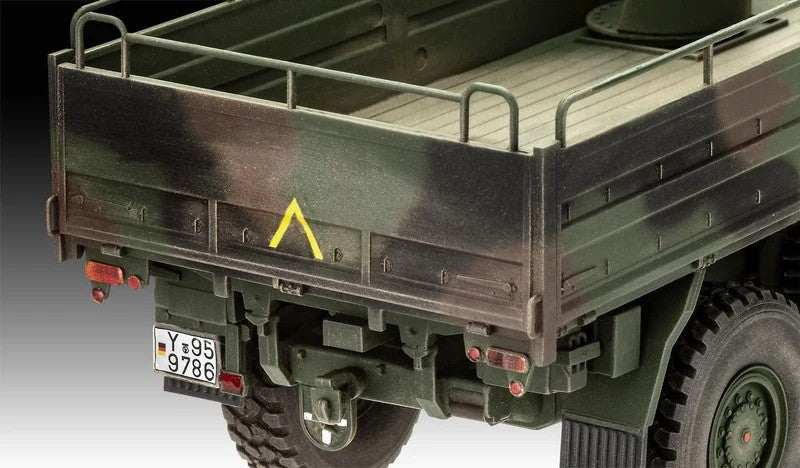 Machetă din plastic camion Man 10T Milgl 8x8 1/35