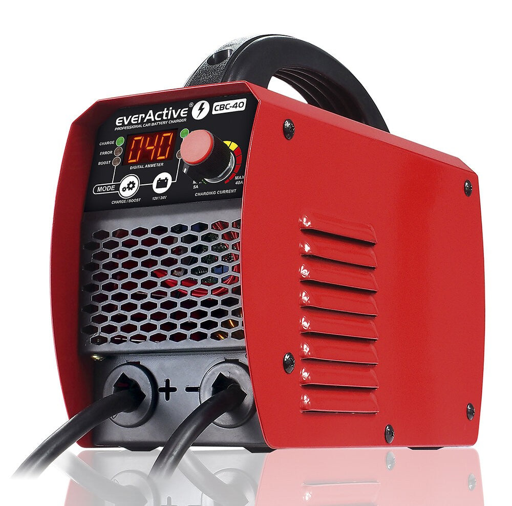 Încărcător de baterii auto pentru baterii de 12V/24V cu pornire CBC40