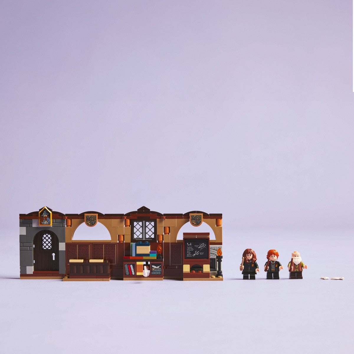 Harry Potter 76442 Castelul Hogwarts: Clasa Farmece și Vrăjitorie