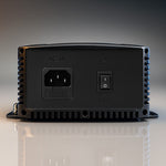 Încărcător inteligent Monolith pentru baterii LiFePO4 AGM GEL SLA | 20A | 24V