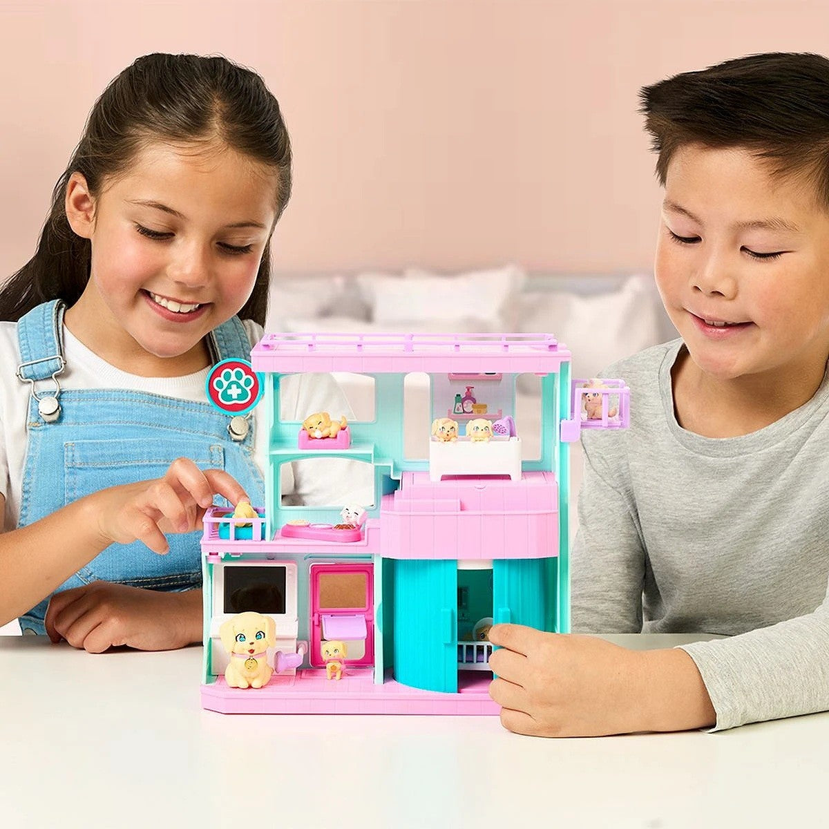 Set Little Live Pets Families - Klinika