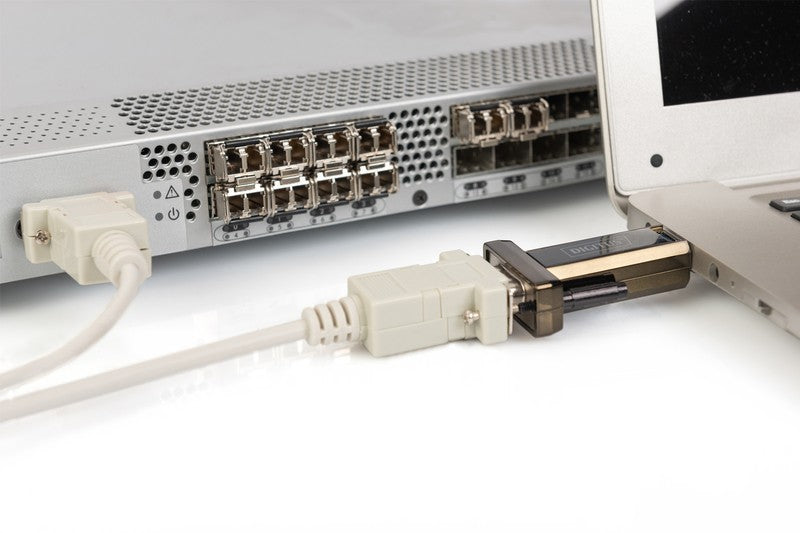 Convertor/adaptor USB-A 2.0 mascul la RS232 (DB9) mascul | Chipset Prolific PL2303GT | Montare cu șuruburi | cu cablu suplimentar de 0,8 m