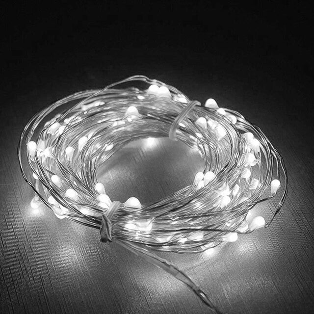 Instalatie de Craciun, Flippy, Decoratiune de Craciun, 200 Beculete LED, cu Baterii si Telecomanda, cu 8 Functii,