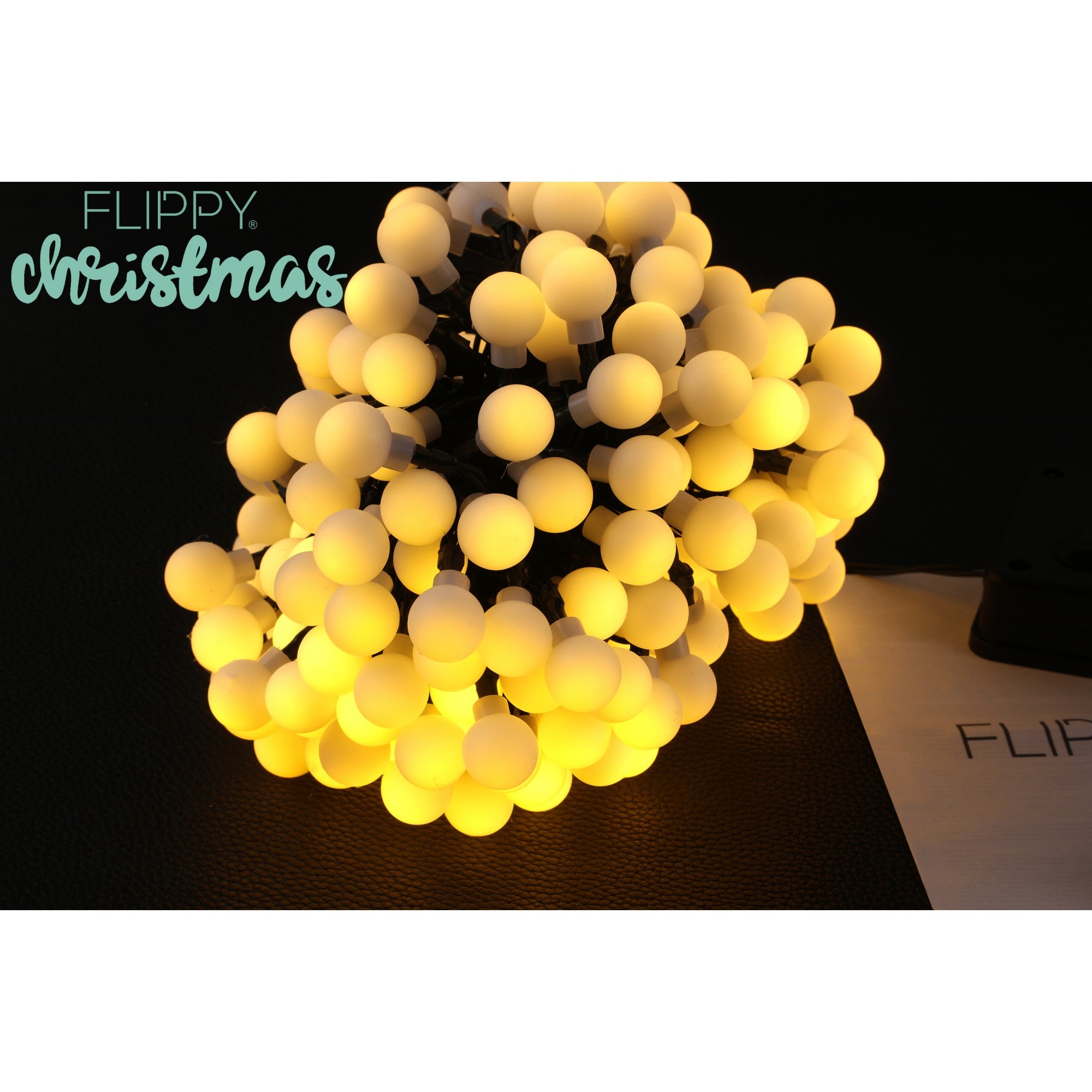 Instalatie Craciun, 22 metri, 200 de LED-uri cu ornament tip Bulb, 8 jocuri de lumini alb cald, cu energie solara,