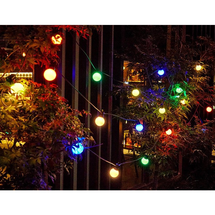 Instalatie Craciun, 5 metri, 15 Becuri LED rotunde, pentru exterior cu incarcare la sursa de curent si telecomanda cu 8