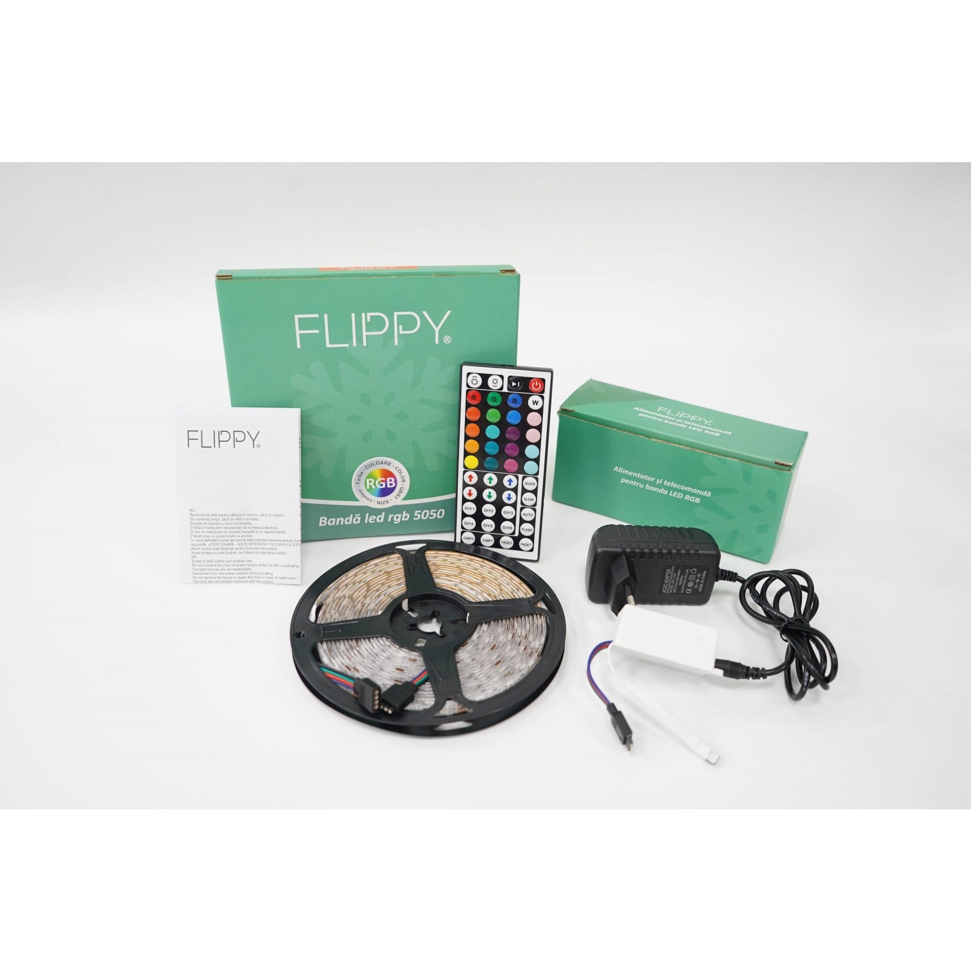 Instalatie Craciun, tip Banda RGB Multicolor Luminoasa cu telecomanda, 5 m, 270 Led-uri, Flippy, Atentie! Necesita