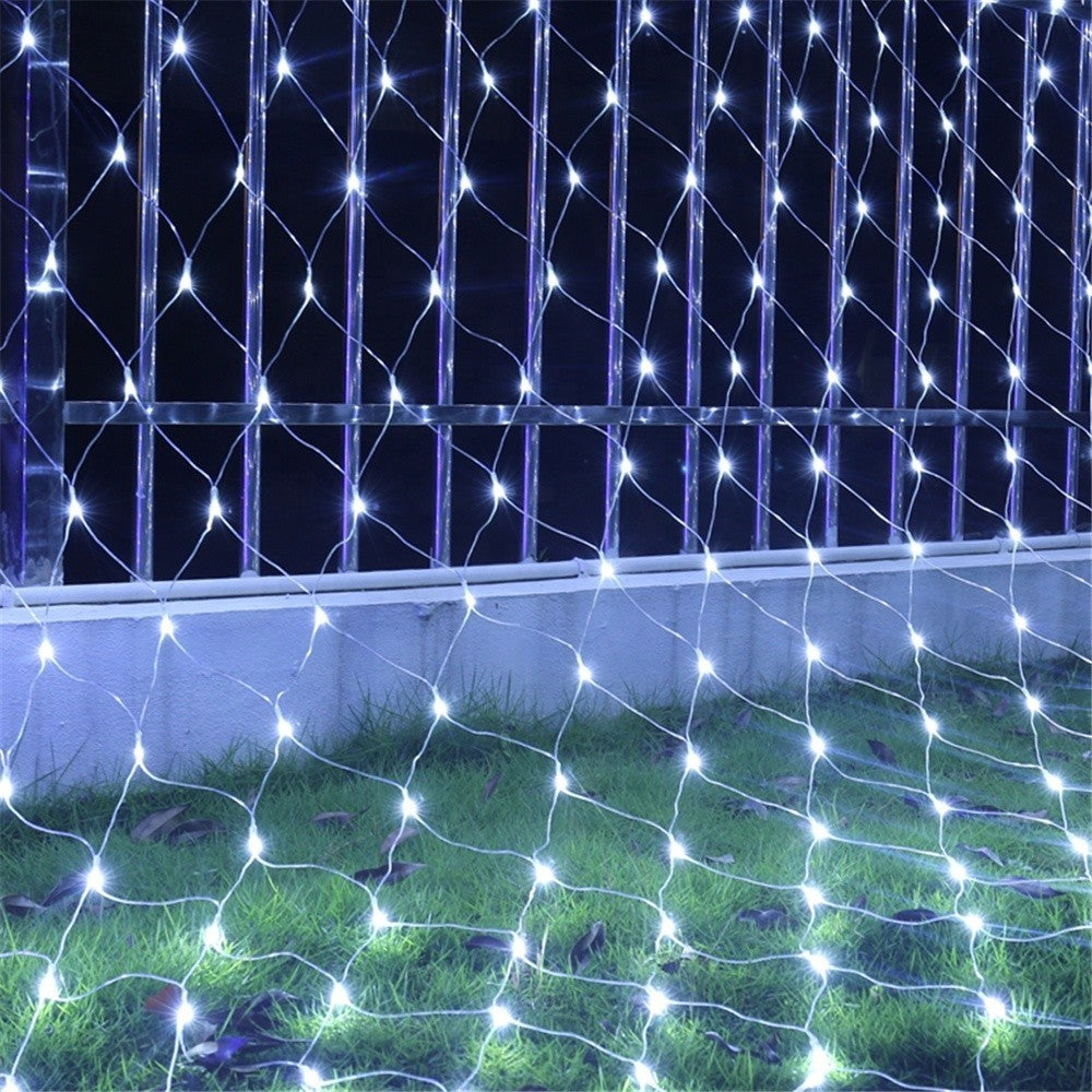 Instalatie Craciun, Tip Plasa, 3 m x 3 m, 320 LED-uri, Alb rece, 8 jocuri de lumini, Transformator cu telecomanda,