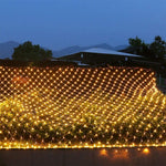Instalatie Craciun, Tip Plasa, 9 m x 3 m, 960 LED-uri, Alb cald, 8 jocuri de lumini, Transformator cu telecomanda,