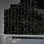 Instalatie Craciun Yoto, Tip Perdea, 2 m x 2 m, 240 LED-uri, Prelungitor 1.5 m, 8 Jocuri de Lumini, Interconectabila,