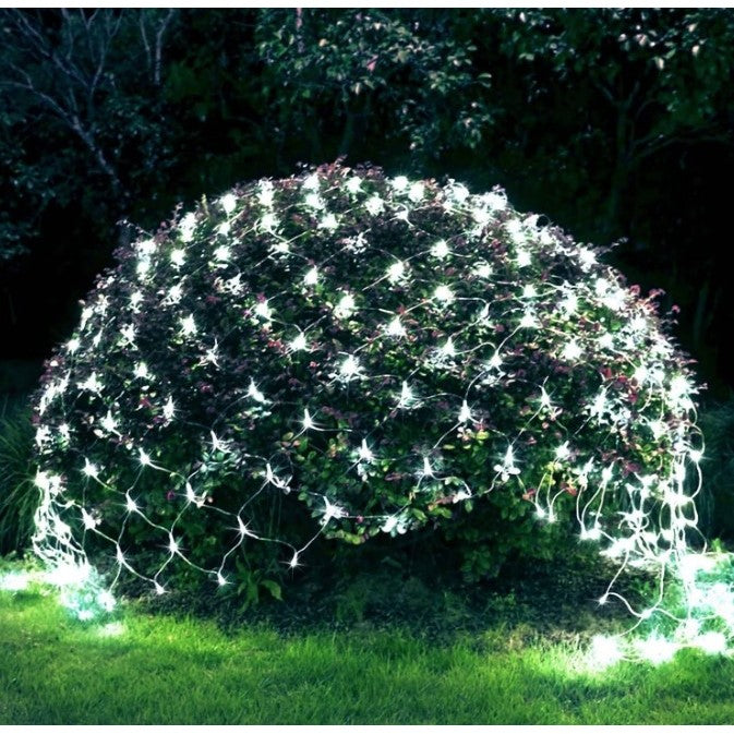 Instalatie Craciun Yoto, Tip Plasa, 1.2 m x 1.2 m, 80 LED-uri, Prelungitor 1.5 m, 8 Jocuri de Lumini, Interconectabila,