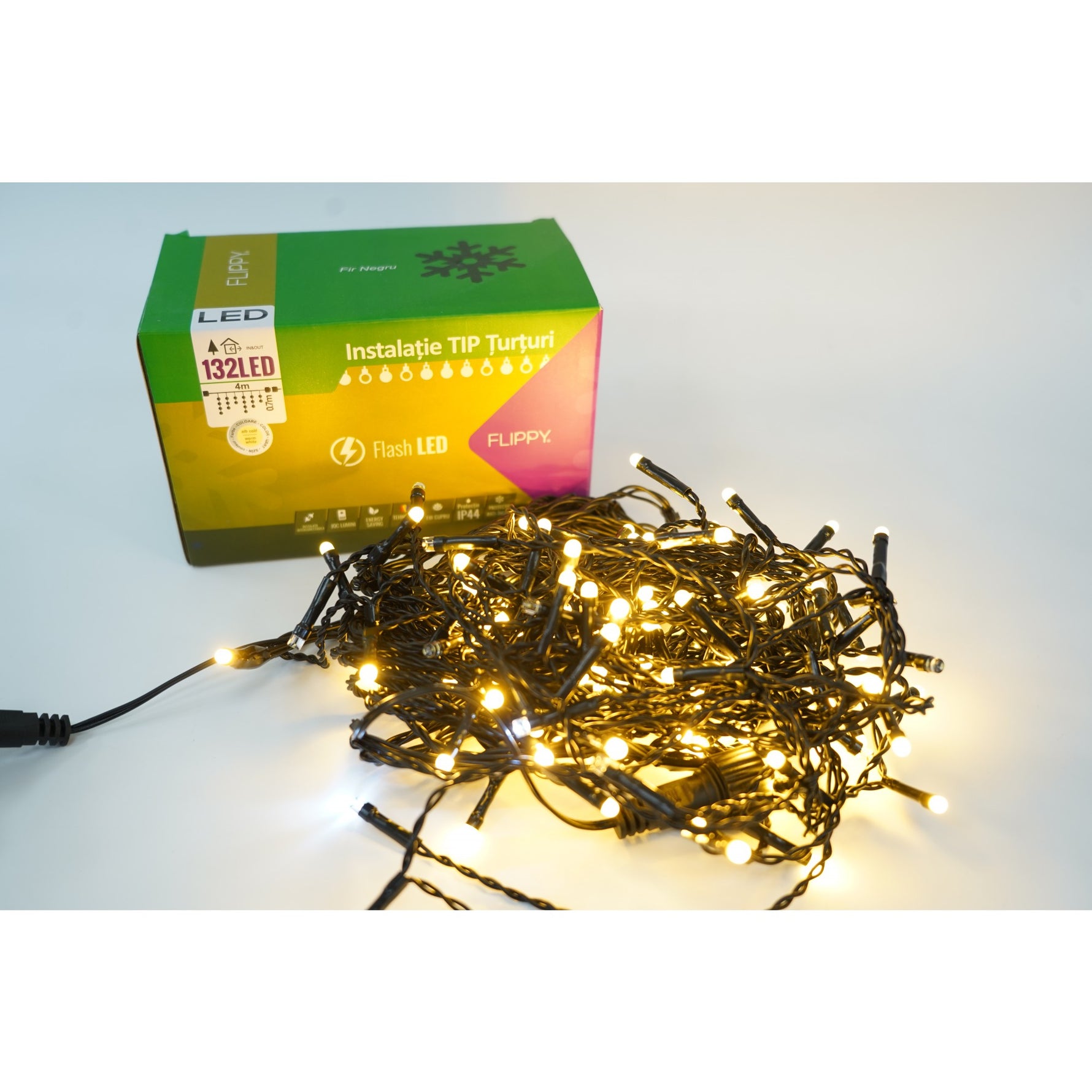 Instalatie de Craciun Flippy® Tip Turturi, Franjuri cu Flash, Sectiune 4 m, 132 LED-uri, Interconectabila, Fir Negru,
