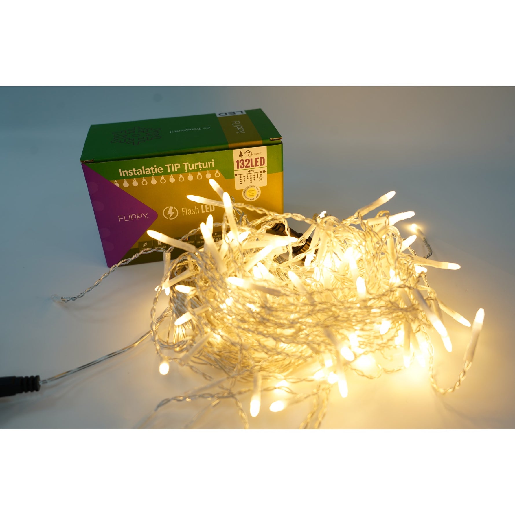 Instalatie de Craciun Flippy® Tip Turturi, Franjuri cu Flash, Sectiune 4 m, 132 LED-uri, Interconectabila, Fir