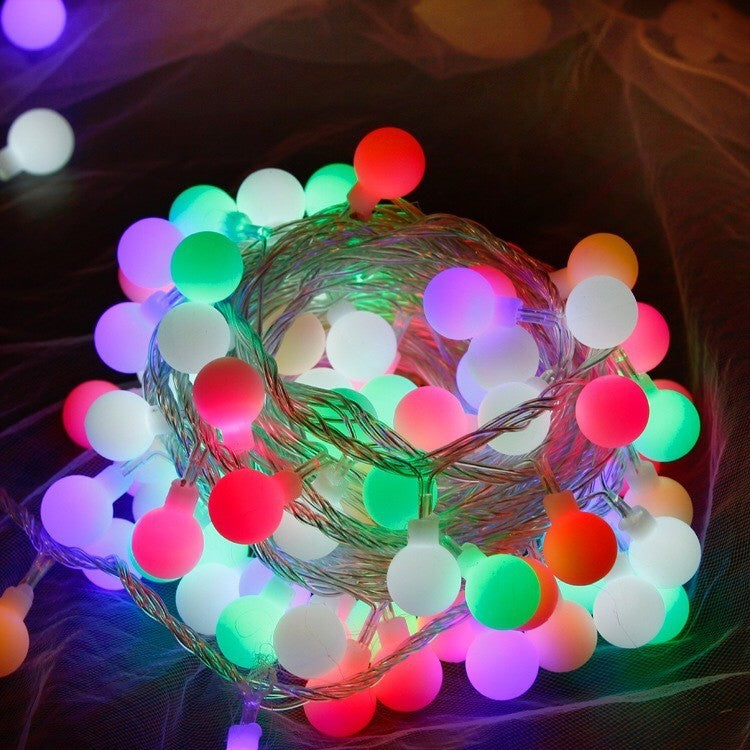 Instalatie sfere brad Craciun Flippy, 3 metri, 20 LEd-uri, alimentare la retea, fir transparent, multicolora