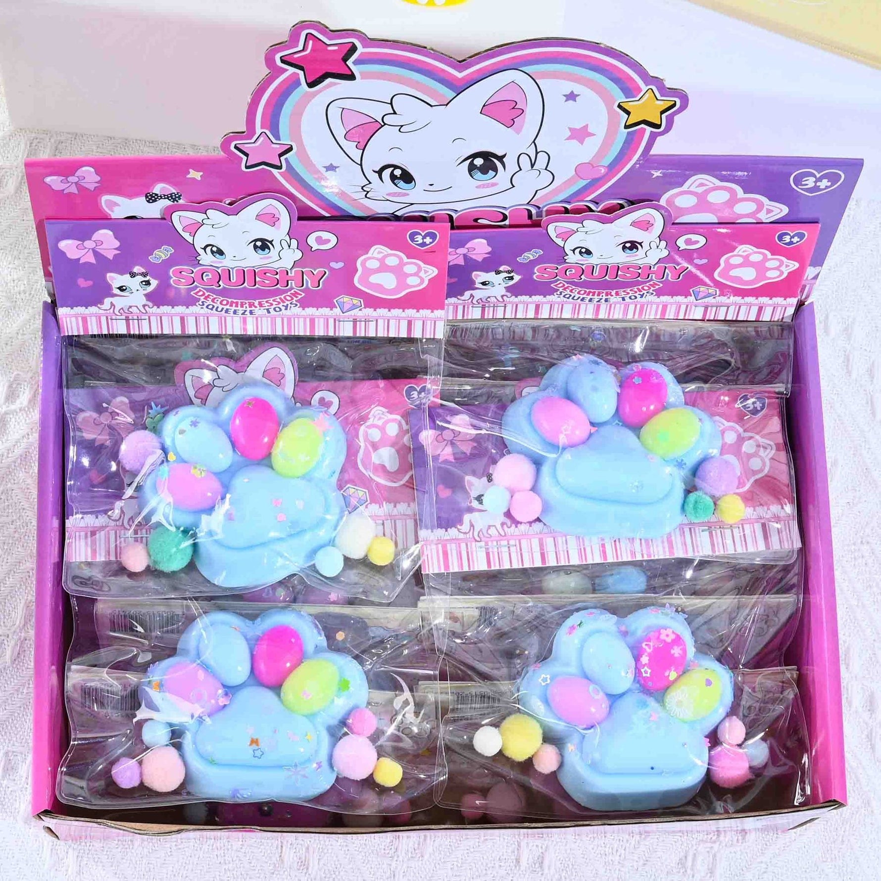 Jucarie Antistres Squishy, Flippy, cu Revenire Lenta, Labuta de Pisica Pufoasa, 7.5 cm, Ambalaj Transparent, Model