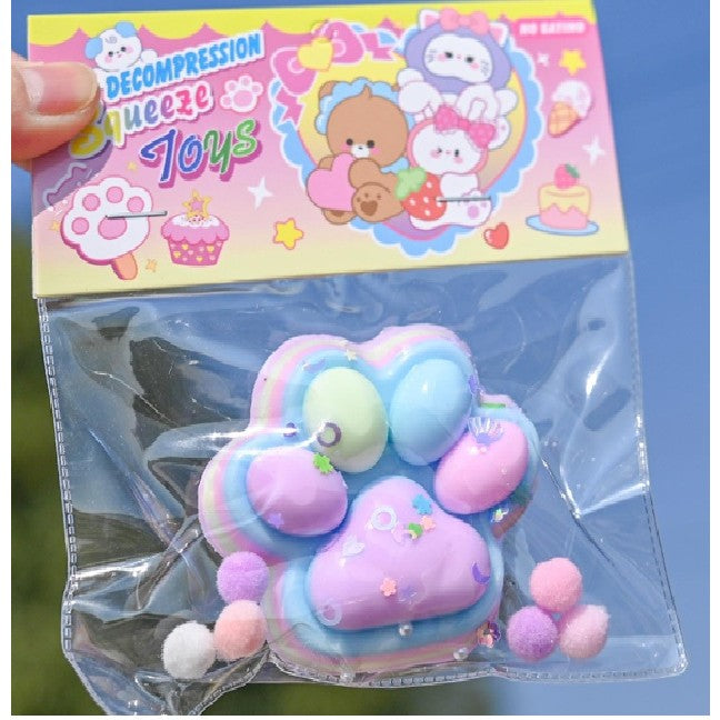 Jucarie Antistres Squishy, Flippy, cu Revenire Lenta, Labuta de Pisica Pufoasa, 7.5 cm, Ambalaj Transparent, Model