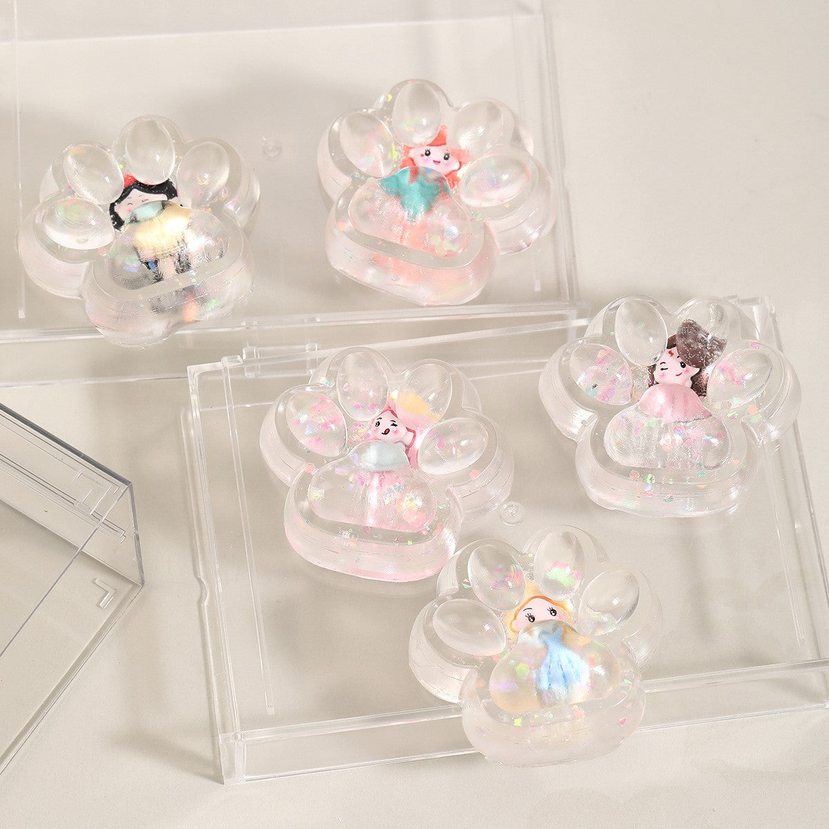 Jucarie Antistres Squishy, Flippy, Labuta de Pisica Pufoasa, cu Revenire Lenta, 7 x 6.5 cm, Model Printesa, Multicolor