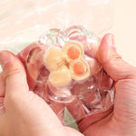 Jucarie Antistres Squishy, Flippy, Labuta de Pisica Pufoasa, cu Revenire Lenta, 7 x 6.5 cm, Model Legume, Multicolor