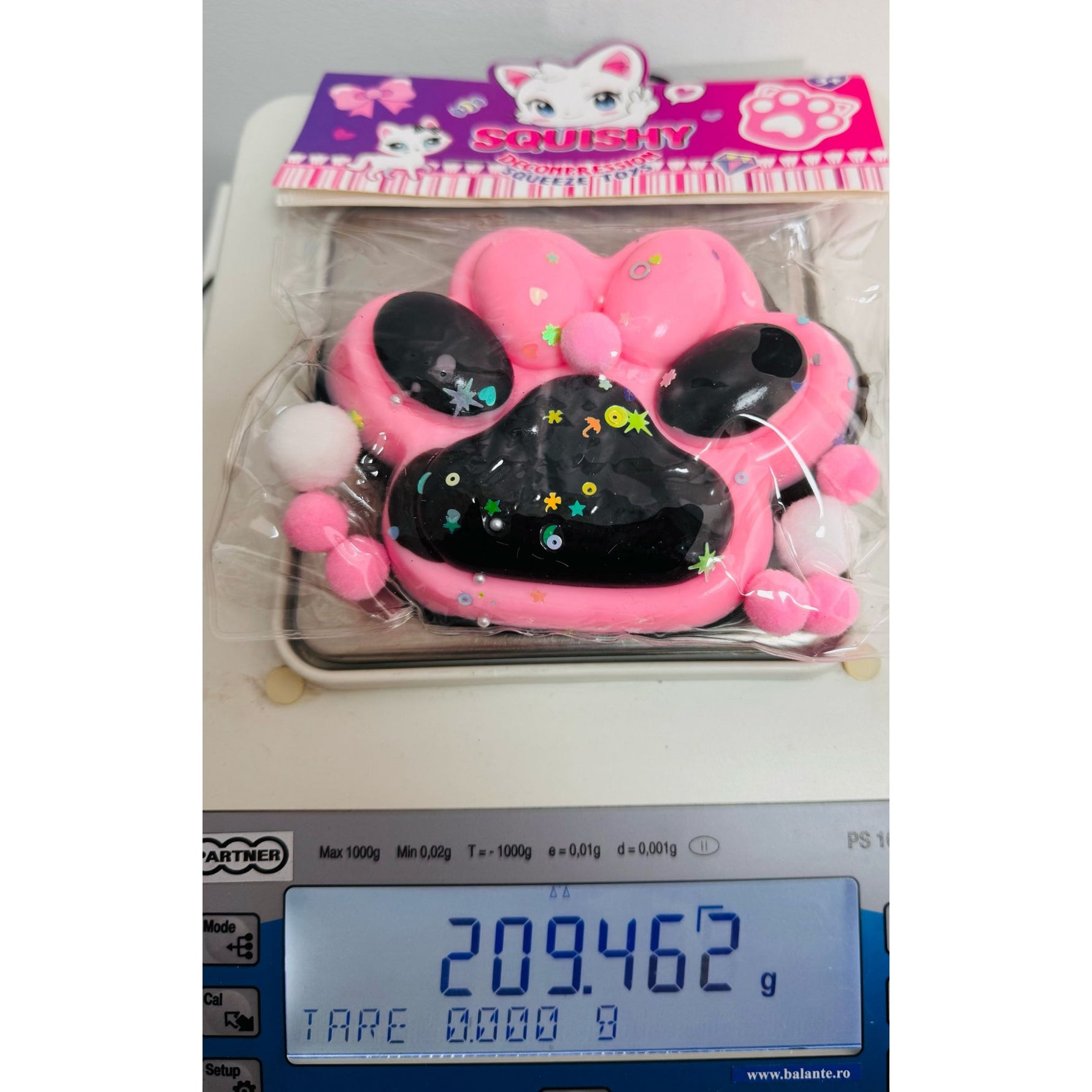 Jucarie Antistres Squishy, Flippy, cu Revenire Lenta, Model Labuta de Pisica, cu Stelute, 12 cm, 220g, Pinch Family,