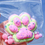 Jucarie Antistres Squishy, Flippy, Revenire Lenta, Model Labuta de Pisica, Squishy, BIG 12.5 x 10.5 cm, 220 g, Model