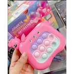 Jucarie Interactiva Tip Consola pentru Copii, Flippy, Diferite Moduri de Joc, 120 Nivele, Material ABS/silicon, Sunete