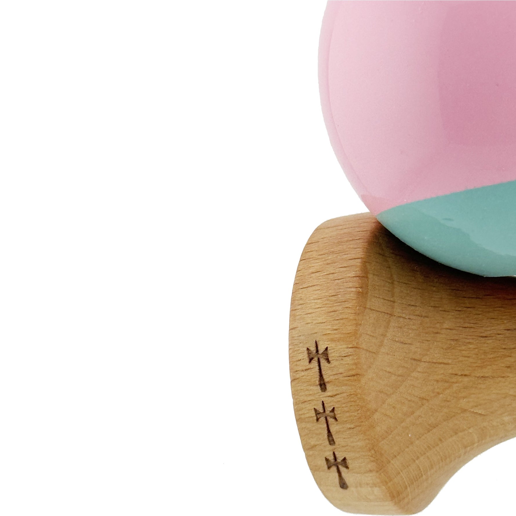 Kendama X Originala, Profesionala, Flippy, Big Cups V2, Super Sticky cu Cupe Mari, Rulment Metalic, din lemn 18 cm, Ata
