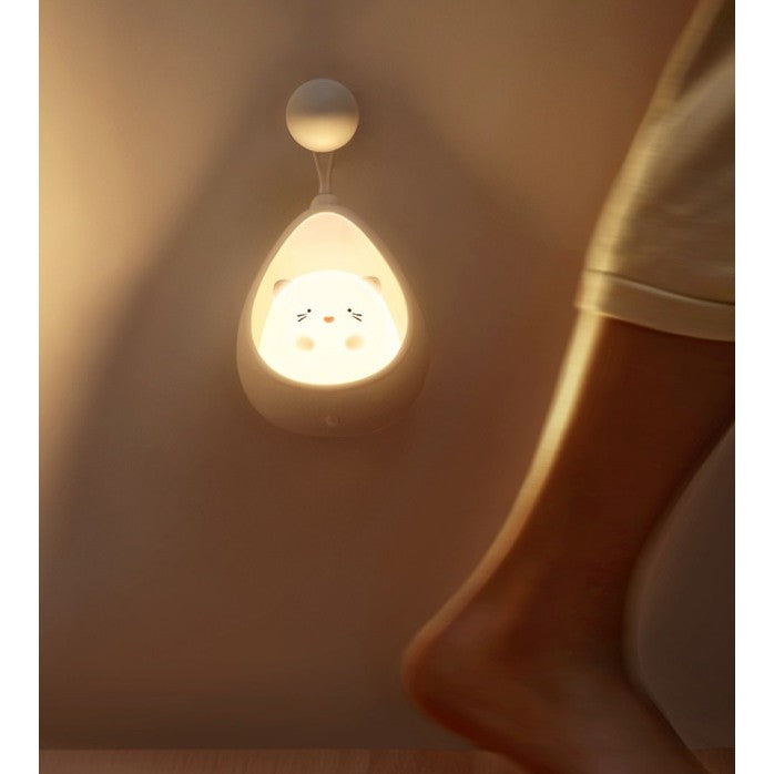 Lampa de Veghe, Flippy, Portabila, cu 2 Moduri de Functionare, Silicon Non-Toxic, Reincarcabila USB, Senzor Miscare,