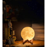 Lampa de veghe luna 3D Moon Light, lumina LED alb cald, alimentare baterii, fara acumulator, stand din plastic inclus,