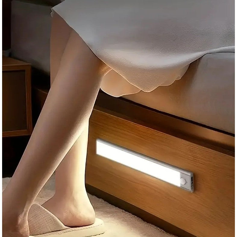 Lampa LED cu Senzor de Lumina si Miscare 30 cm, Flippy, Intensitate Reglabila, Suport Magnetic, 79 LED-uri, 114.59lm ,