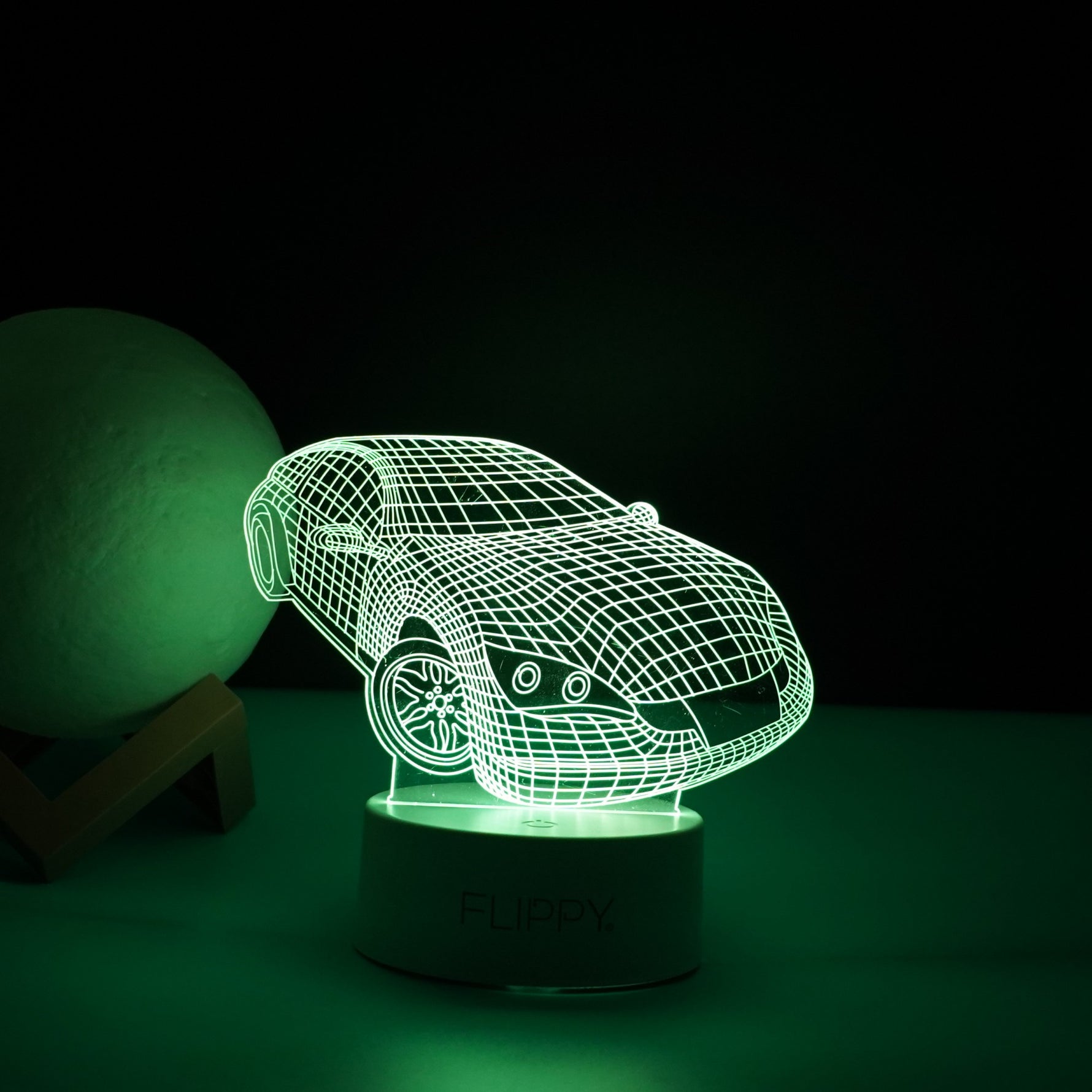 Lampa LED decorativa, Flippy, 3D, Masina Sport, doua moduri de alimentare USB si baterii, 20 cm inaltime, din material
