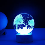 Lampa LED decorativa, Flippy, 3D, Peisaj de iarna, cu telecomanda, doua moduri de alimentare USB si baterii, 20 cm