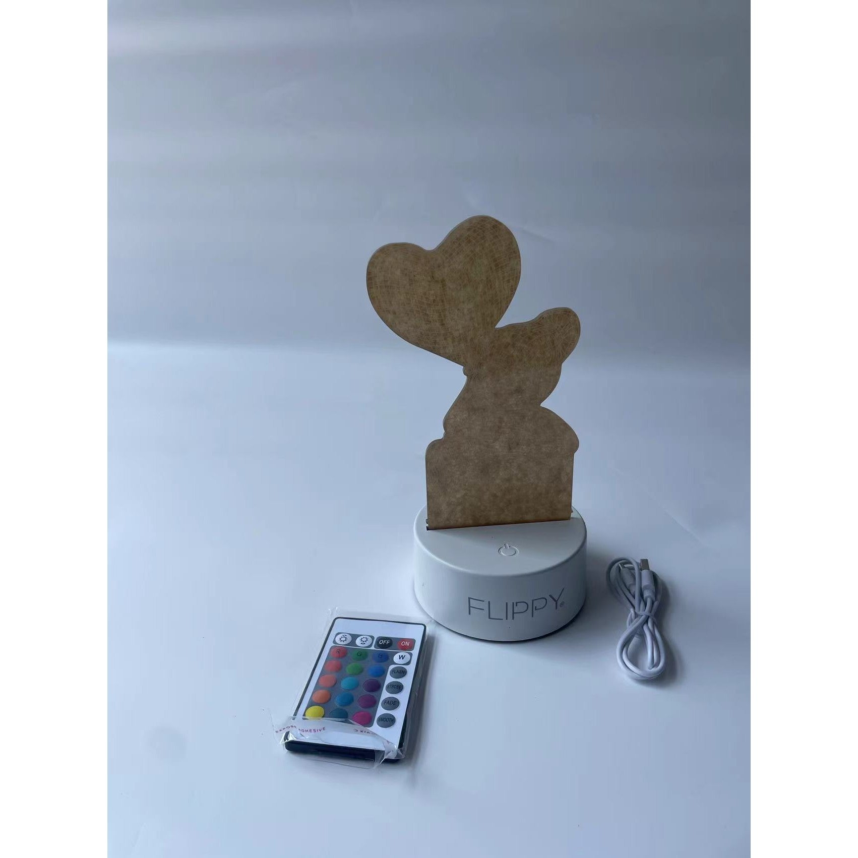 Lampa LED decorativa, Flippy, 3D, Ursulet cu balon inima, cu telecomanda, doua moduri de alimentare USB si baterii, 20