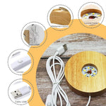 Lampa LED Decorativa, Flippy, cu Bila de Cristal cu Diametru 6cm, Model Brad de Craciun 3D, Alimentare USB, Suport din