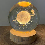 Lampa LED Decorativa, Flippy, cu Bila de Cristal cu Diametru 6cm, Model Cer Instelat 3D, Alimentare USB, Suport din