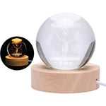 Lampa LED Decorativa, Flippy, cu Bila de Cristal cu Diametru 6cm, Model Cerb 3D, Alimentare USB, Suport din Lemn,
