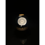 Lampa LED Decorativa, Flippy, cu Bila de Cristal cu Diametru 6cm, Model Papadie 3D, Alimentare USB, Suport din Lemn,