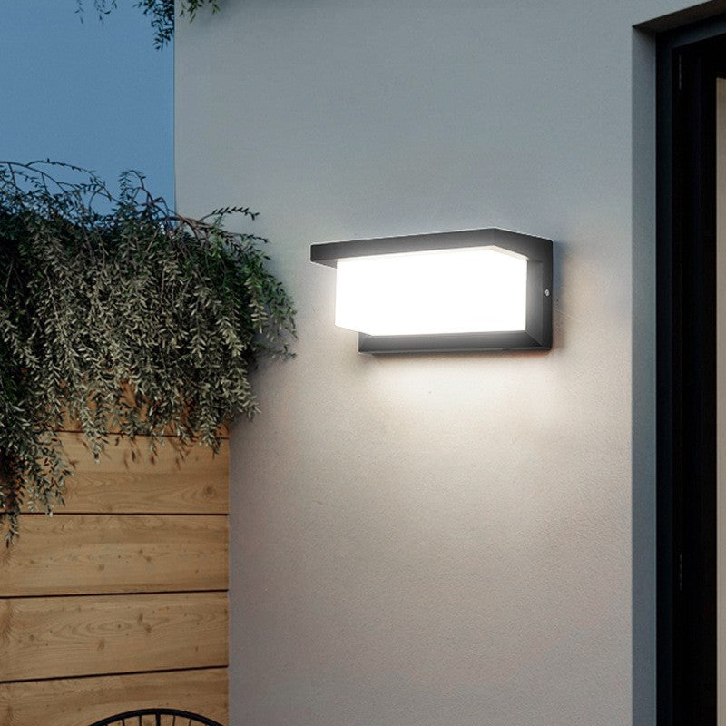 Aplica Solara De Exterior LED Flippy, 13.5 cm x 8 cm, 150 Lumeni 60 LED 18W, IP65, 3 trepte de lumina, Senzor de